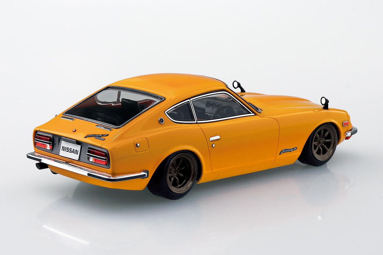 Nissan S30 Fairlady Z Model Kit - Custom Wheel Safari Brown
