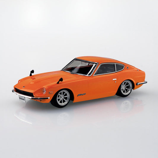 Nissan S30 Fairlady Z Model Kit - Custom Wheel Orange