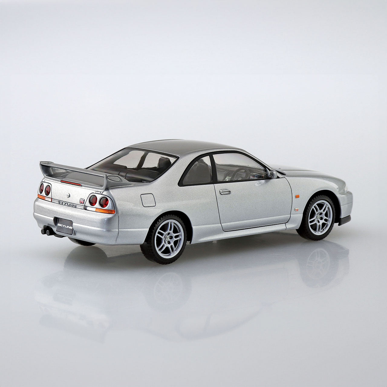 Nissan R33 GT-R Custom Wheel Model Kit - Sonic Silver